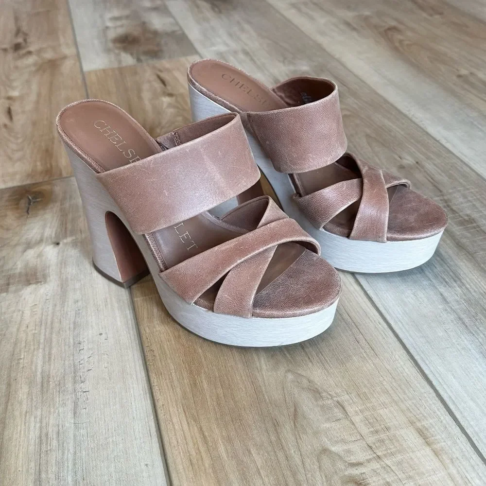 NWT Chelsea Violet Kapri Leather Platform Heels Sandals 9 1/2